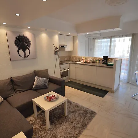 Deluxe One-bedroom * Cannes